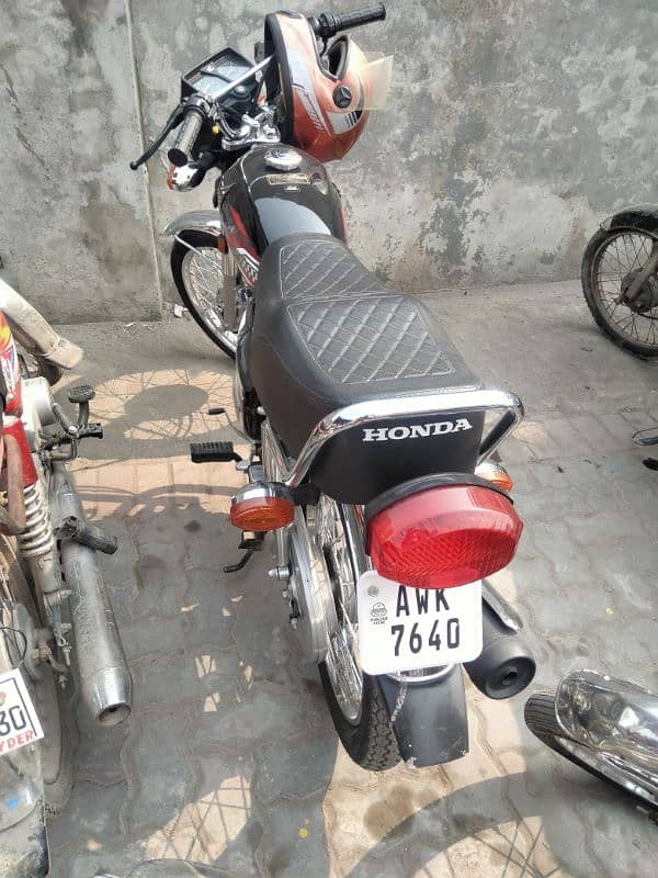 Honda CG-125 3