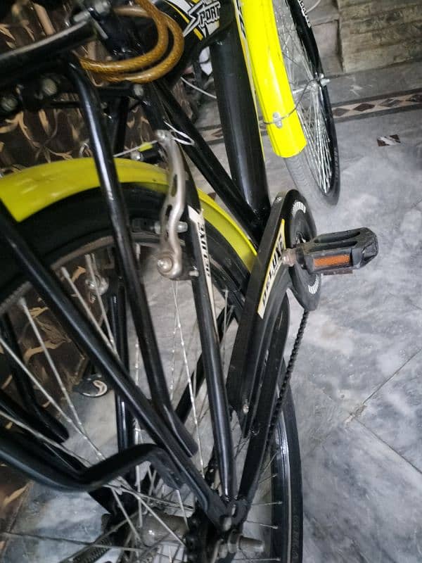 brand new cycle condition 10/10 3 month only use 03008612782 6