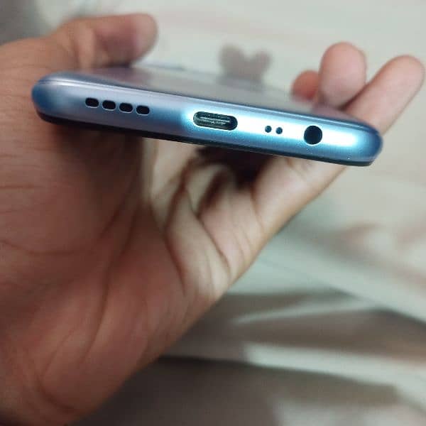 Realme C25s 4/128 Box + Charger 5