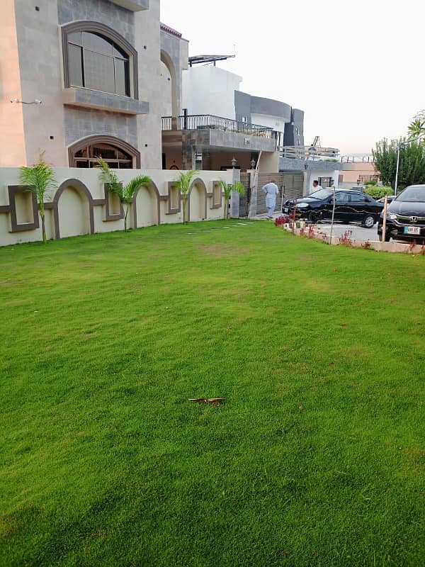 More Than 1.5 Kanal Brand New Triple Storey House Available For Sale In Bahria Town Rawalpindi 0