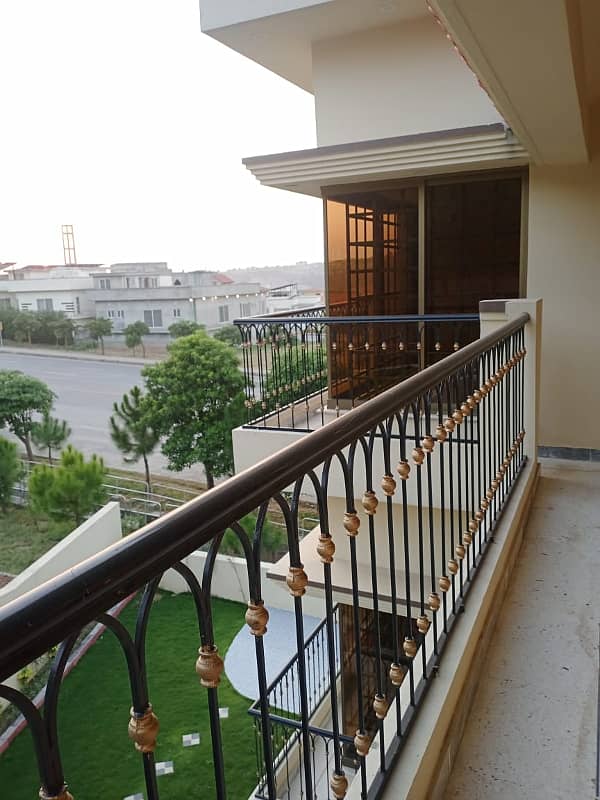 More Than 1.5 Kanal Brand New Triple Storey House Available For Sale In Bahria Town Rawalpindi 33