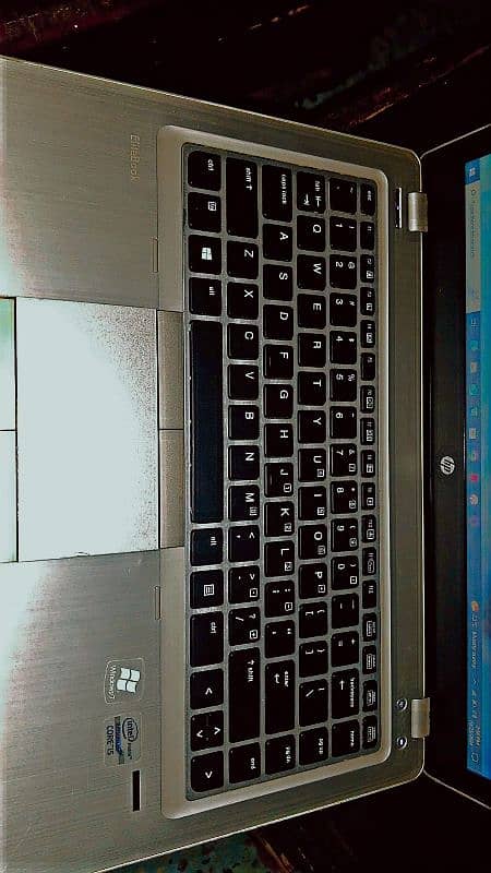 HP ELITEBOOK LAPTOP FOR SALE 1