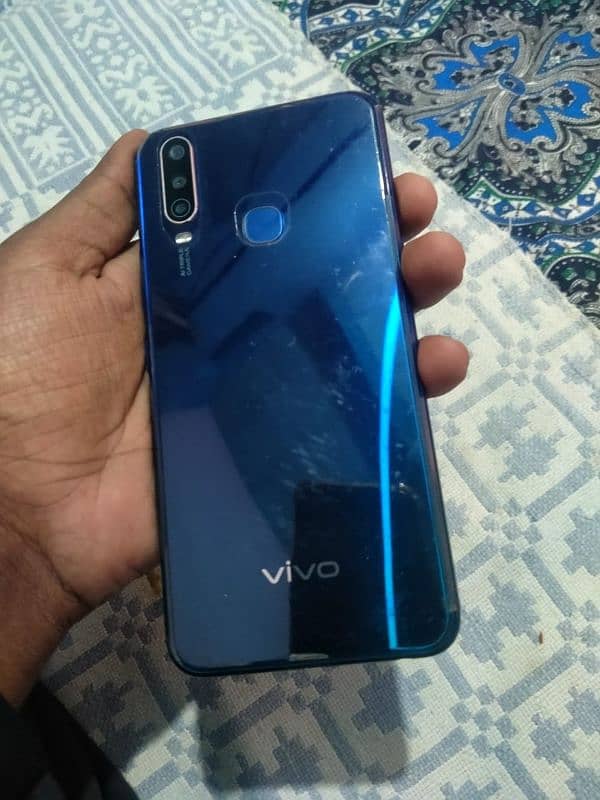 Vivo Y15 6