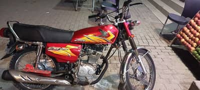 Honda 125 total ok just buy and drive all clear documents