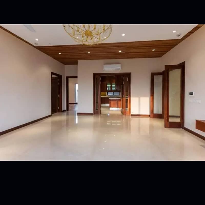 10 Marla Upper Portion Situated In Paragon City For rent 3