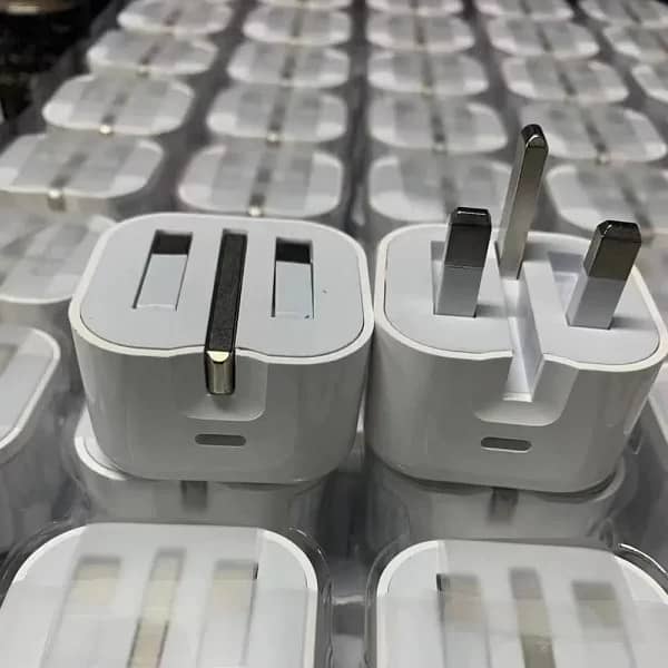 Genuine Apple 20W USB-C Charger 2