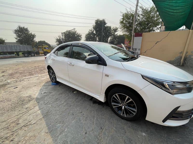 Toyota Altis Grande 2019 13