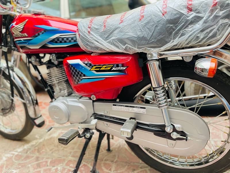 Honda CG 125 Urgent For Sale | Honda In Bikes | Total Geniune 5