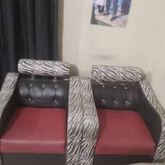 5 seeter sofa set arjent sell krna hai