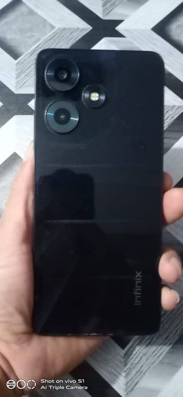 Infinix hot 30 8+8 128 8