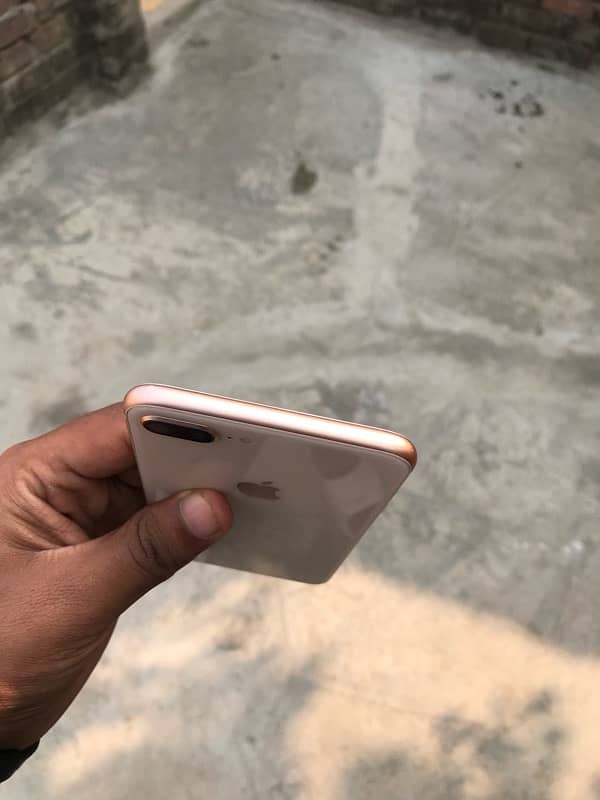 iPhone 8 Plus non ptA jv 64gb non active 2 month sim time available 2