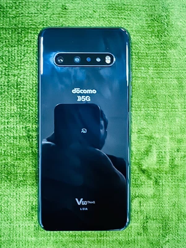 LG v60 thinq 5G 1