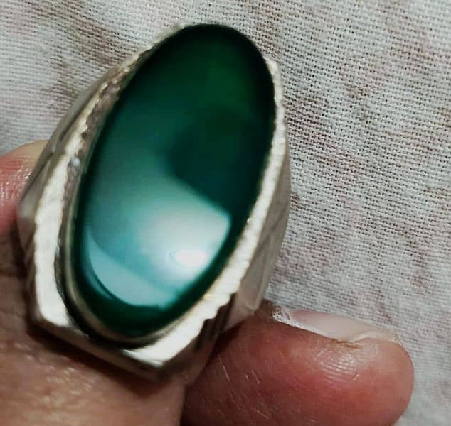 urgent sale original aqeeq stone chandi ring 1