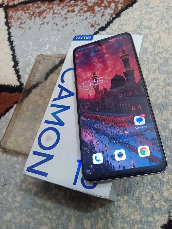 Tecno camon 18T with box 8