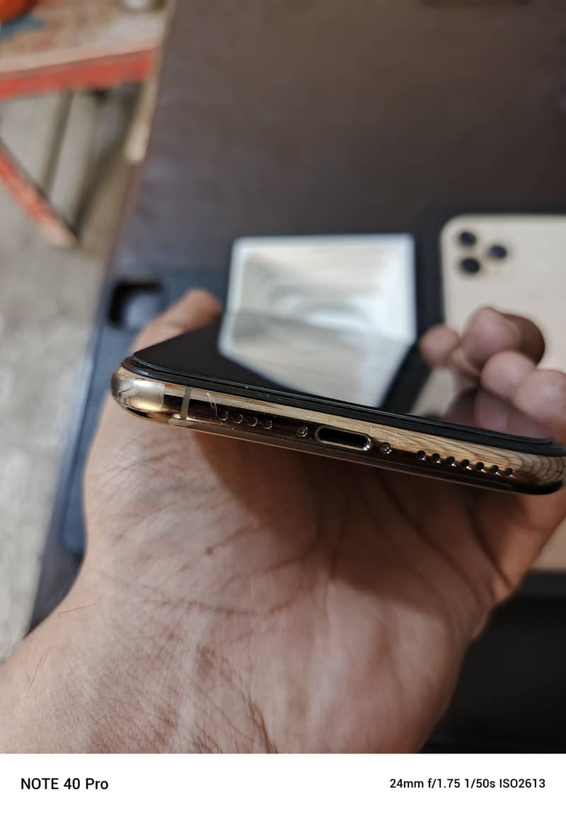 iphone 11 pro max gold 256 pta approved 4