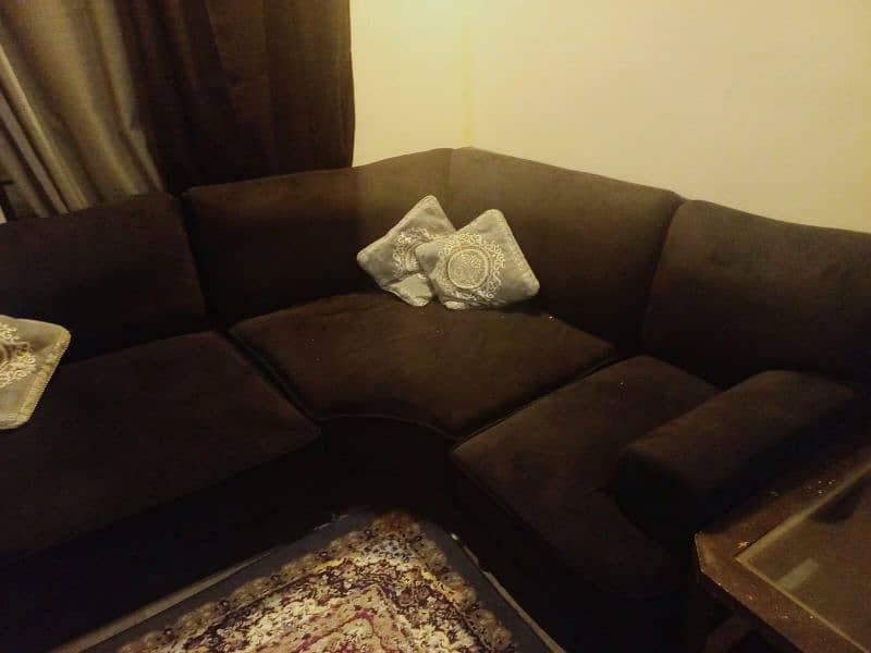 Sofa set brown in colour excellent condition 2