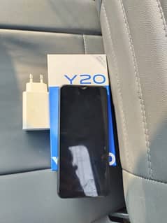 y20 4/64gb box adapter 10/9 no open no fault 101% ok price fix ha