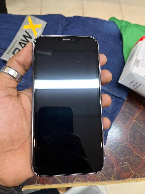 Iphone 11 J. V non pta 1