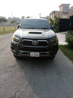 Toyota Hilux 2014