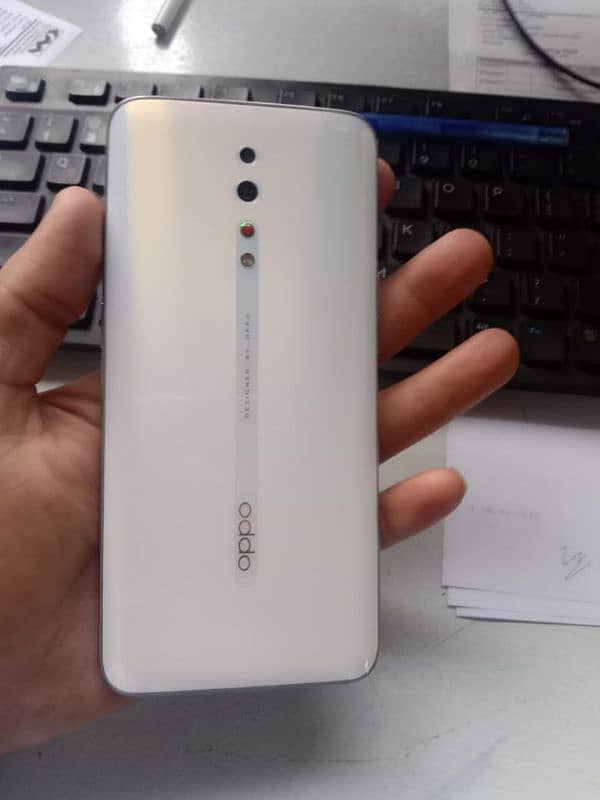 oppo Reno z 10 by 10 3