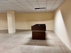 1300 Square Feet commercial New Corporate OFFICE FOR RENT GULBERG 3