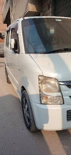 Suzuki Wagon R 2013 4