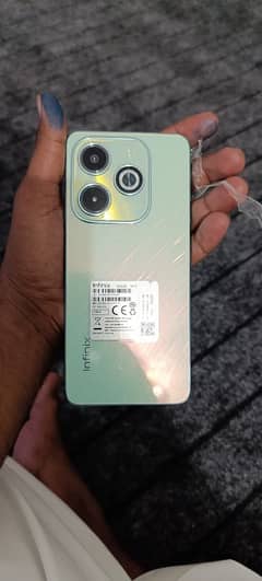 Infinix Hot 40i 0