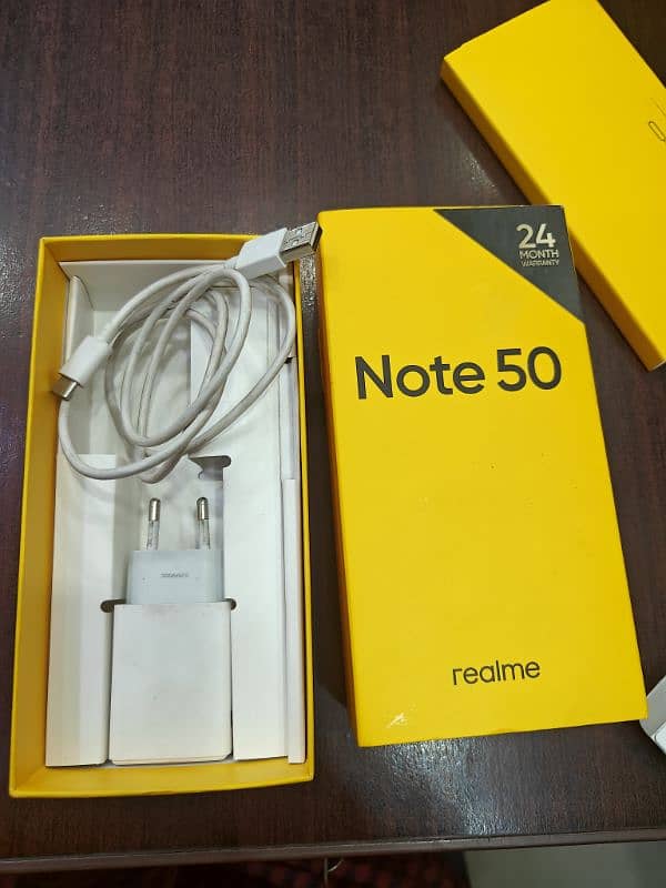 hi I am selling realme note 50 2