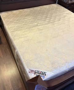 Diamond Victoria king sized spring mattress