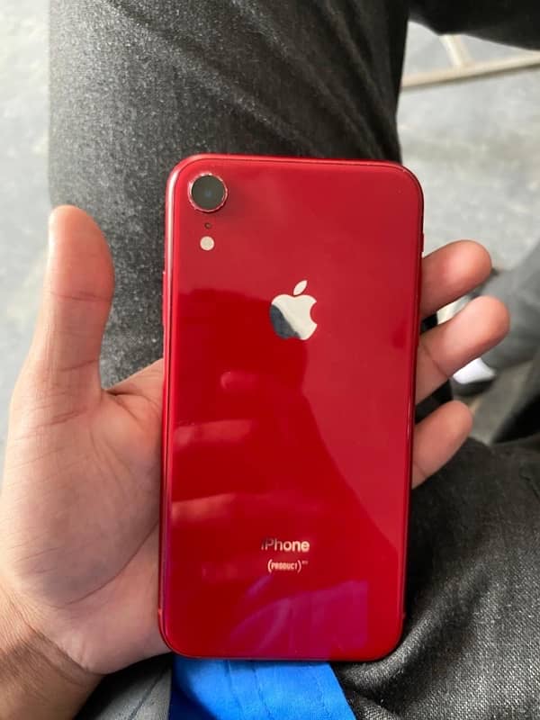 iphone xr (64 gb) 0