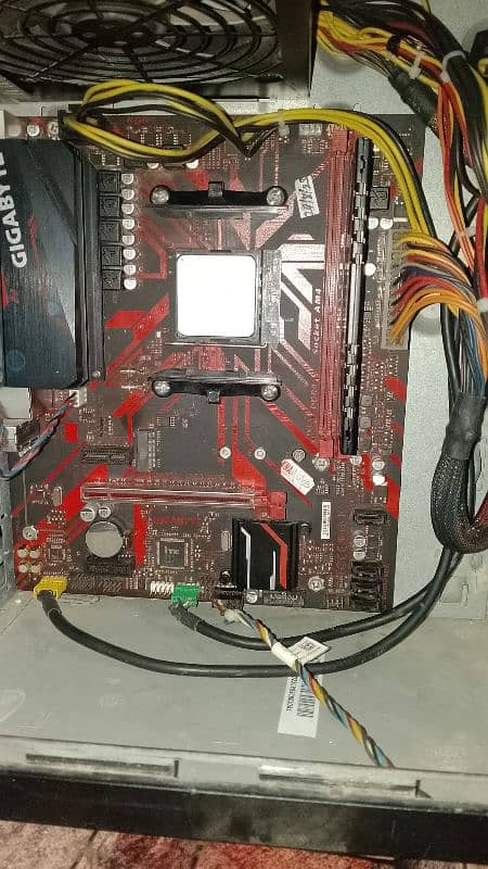 Gaming PC Ryzen 5 2600 6 core 12 thread 3