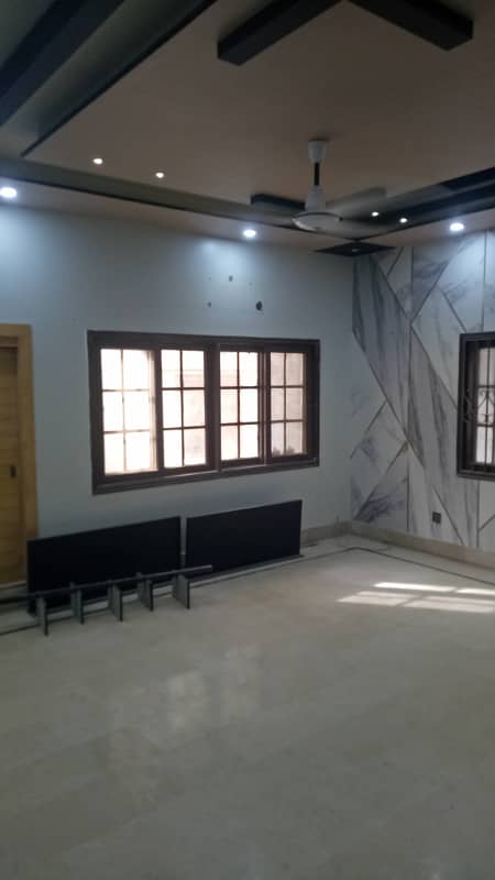 For Rent Furnished OFFICE SOFTWARE HOUSE / CALL Centre Gulshan chowrangi 0