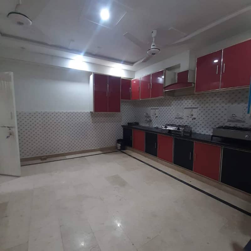 7 Marla lower portion (Basement) for Rent in G-13/3 0