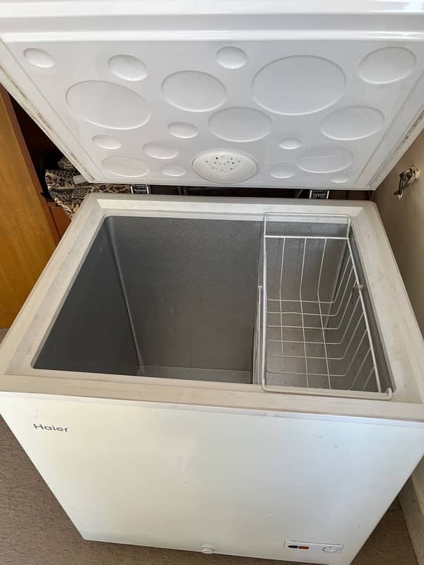 Haier Single Door Deep Freezer 2