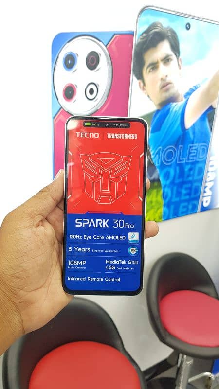 spark 30 Pro 2