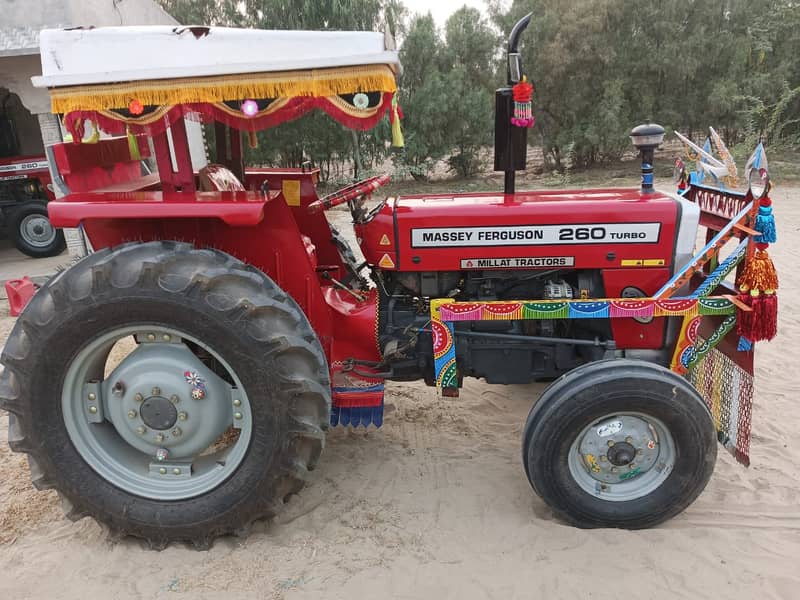 Tractor Massey Ferguson 260 model 2016 1