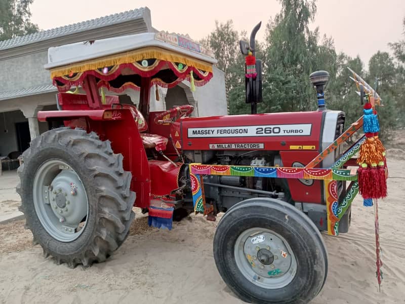 Tractor Massey Ferguson 260 model 2016 2