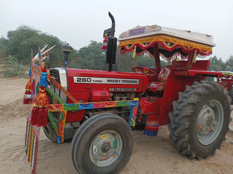 Tractor Massey Ferguson 260 model 2016 4