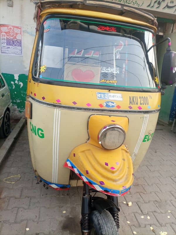 Tej Raftaar Riksha 6 seater 1