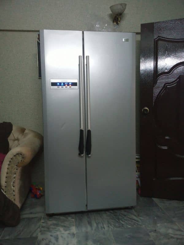 Multiple door Refrigerator 3