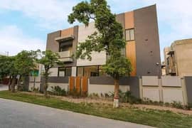 1 kanal Full House Is Available For Rent In DHA Phase 5 Lahore At Super Hot Location. 0