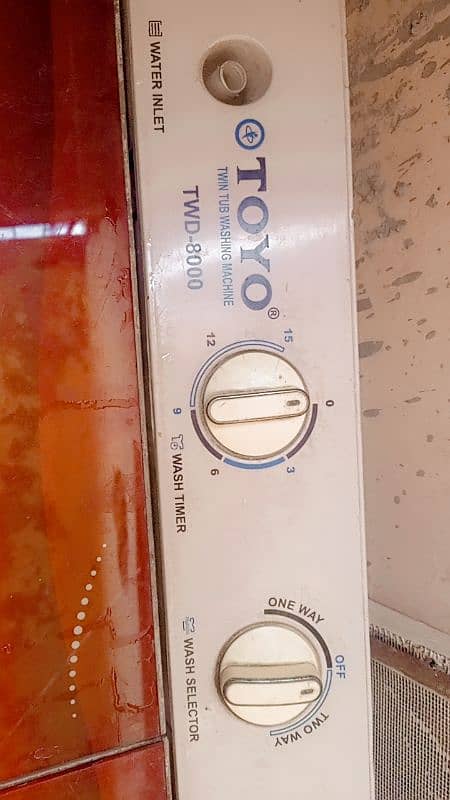 Toyo twin tub washing machine and dryer 3