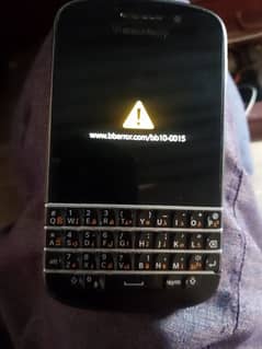 BlackBerry Q10 ad read