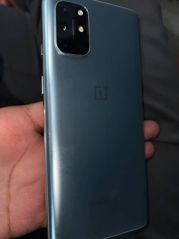 OnePlus 8t 1