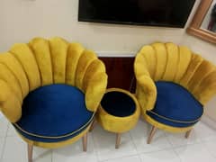 flower chairs with table color yellow and blue 0