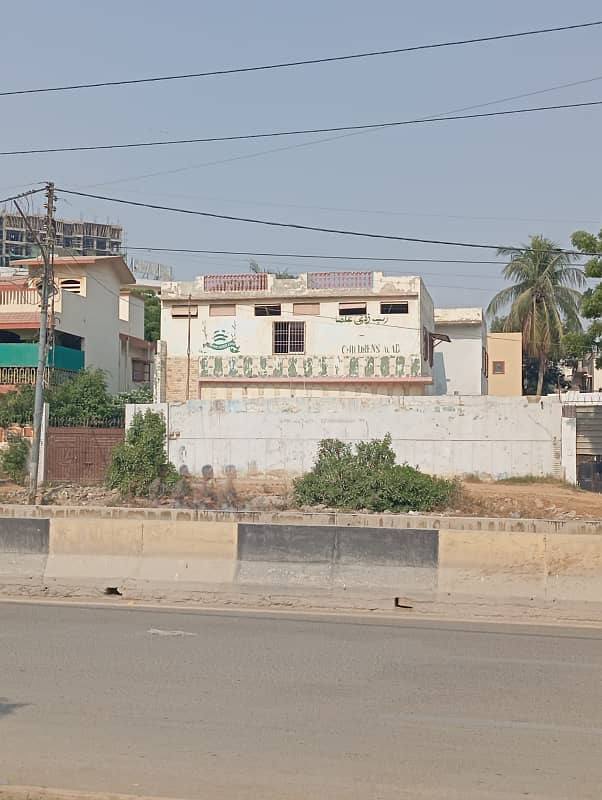 600 Sq. Yards Commercial House for Rent on 200 Ft Wide Main Road North Nazimabad Block C 2