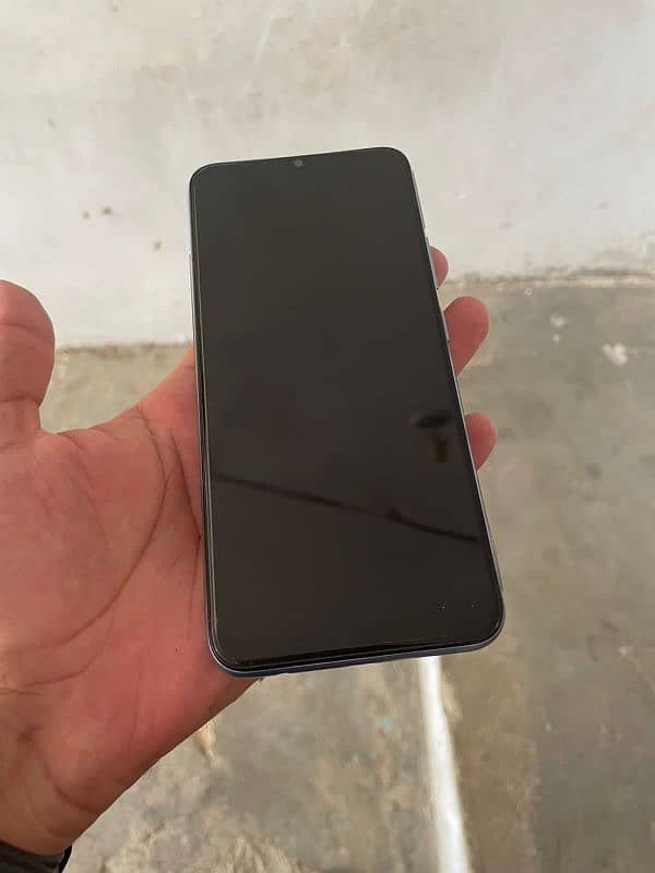 realme c25s 4 128 1