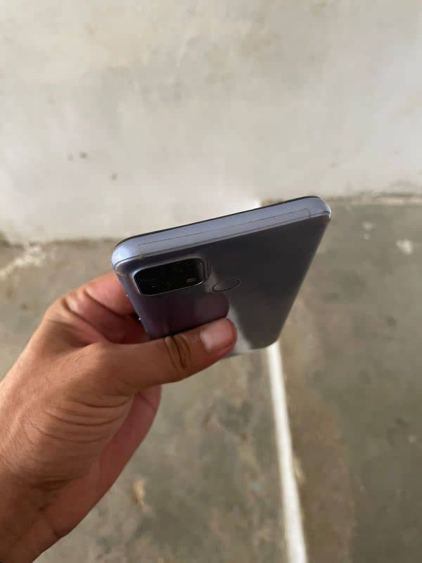 realme c25s 4 128 4