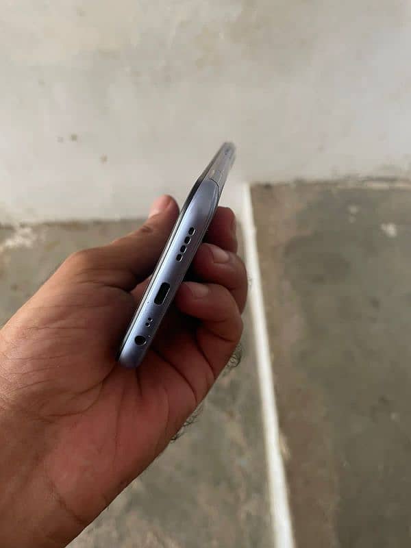 realme c25s 4 128 5