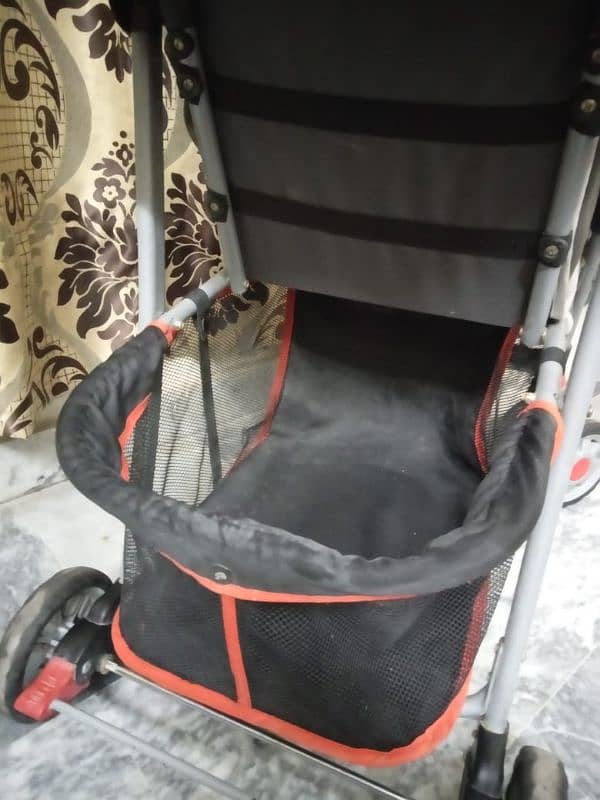 "Comfort & Style: Luxury Baby Pram for Sale!"#imported French Pram 5